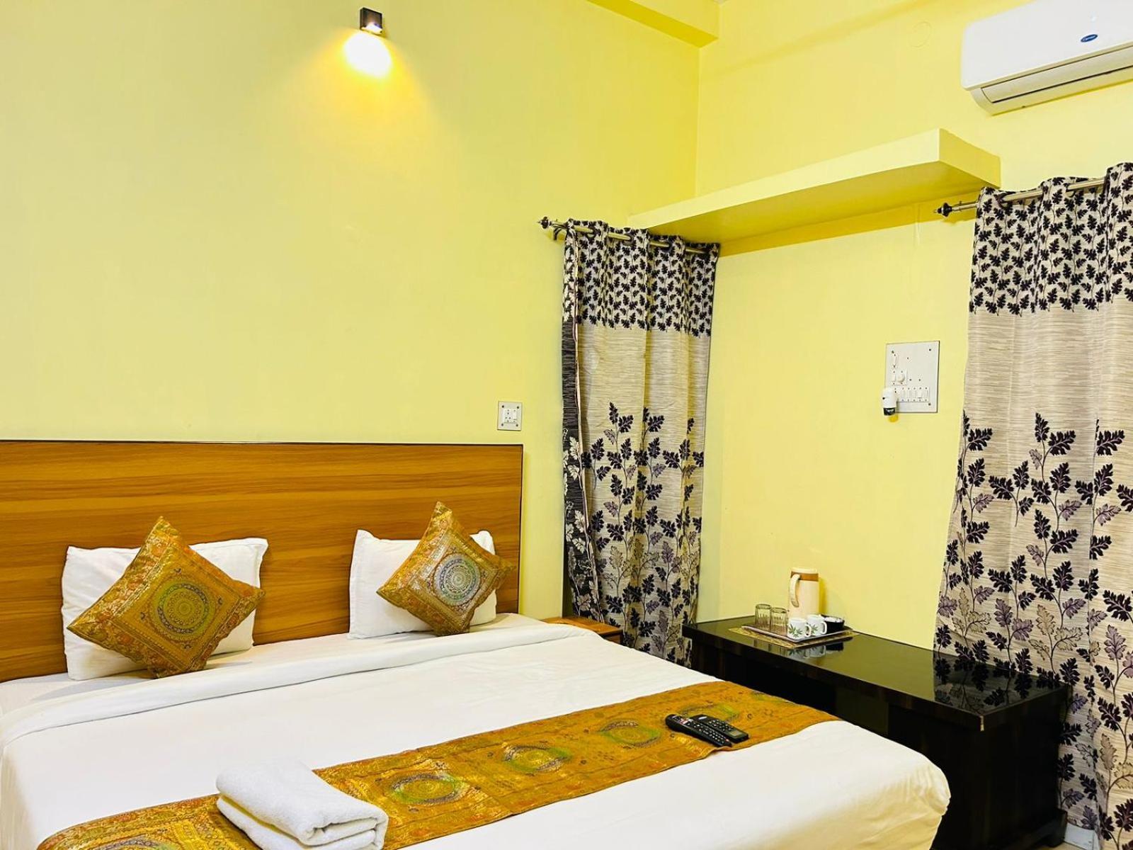 Shankar Vilaas -A Boutique Stay Forigners Choice Near Ghats And Temples Váránasí Exteriér fotografie