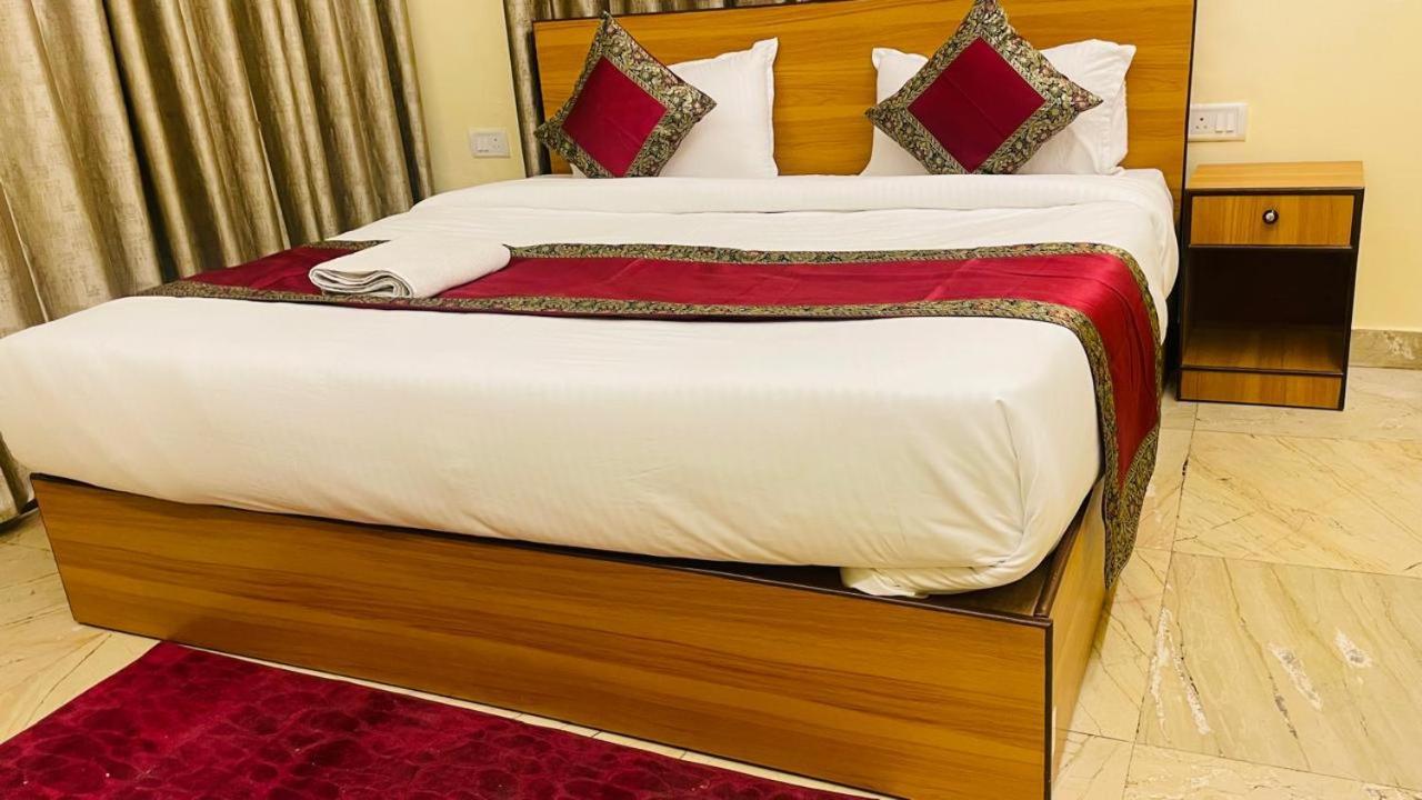 Shankar Vilaas -A Boutique Stay Forigners Choice Near Ghats And Temples Váránasí Exteriér fotografie